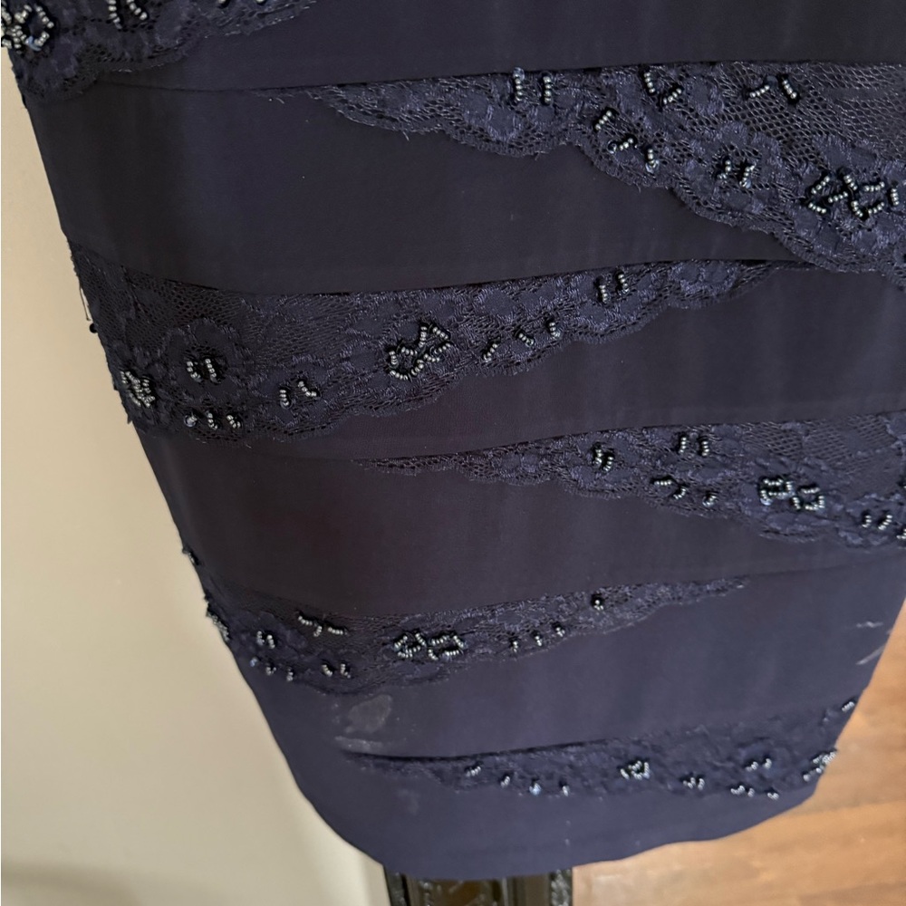 Le Chateau Navy Lace Midi Dress - Picture 3 of 4